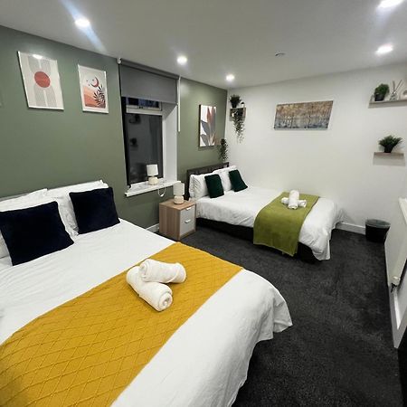 City Centre Location! For Business And Leisure! 5/6 Guests Cardiff Dış mekan fotoğraf