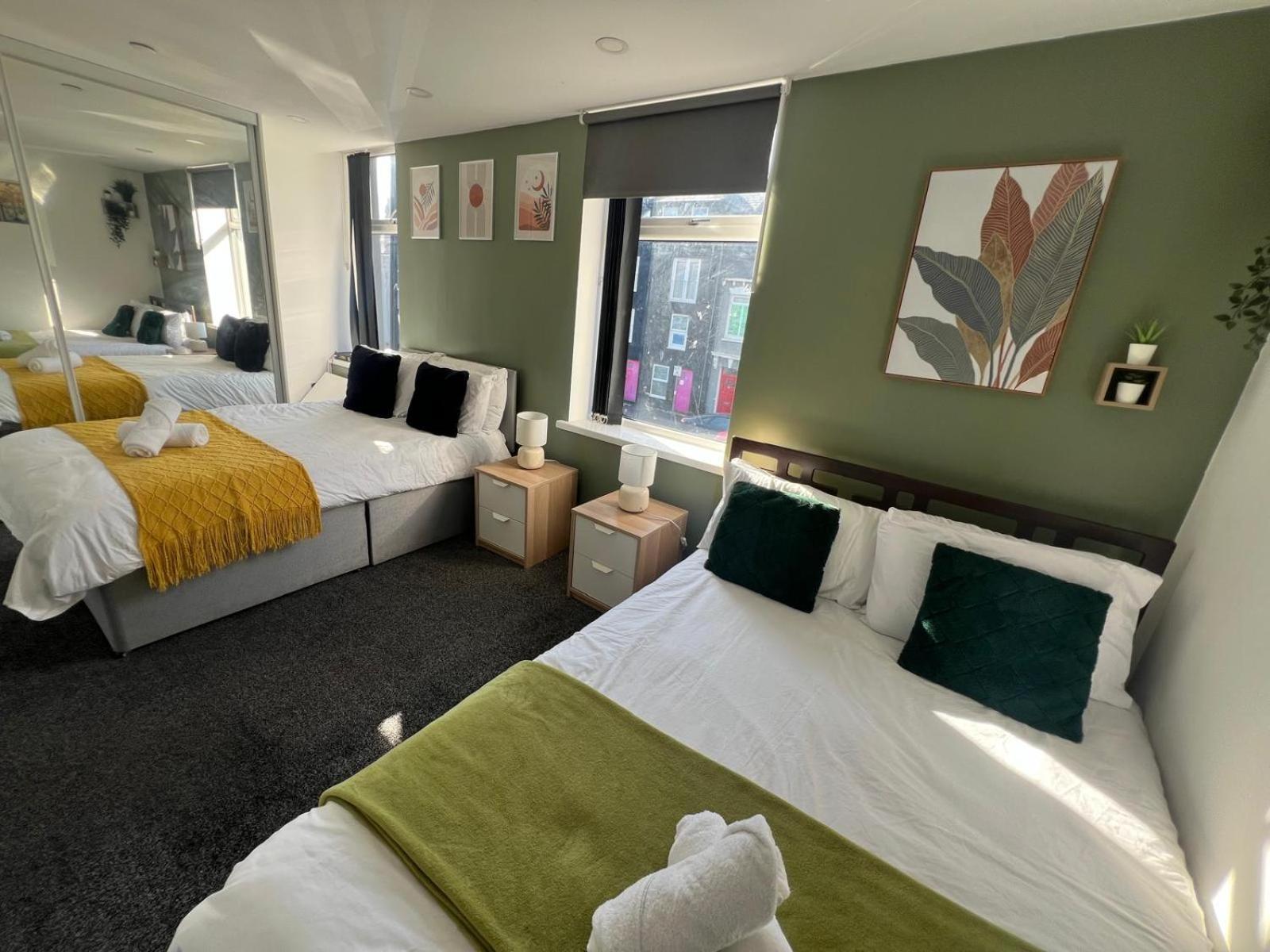 City Centre Location! For Business And Leisure! 5/6 Guests Cardiff Dış mekan fotoğraf